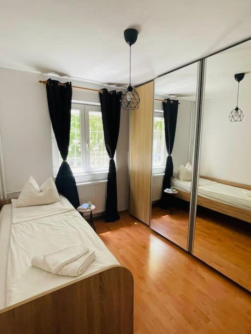 Chic Retreat Timisoara Apartment Bagian luar foto